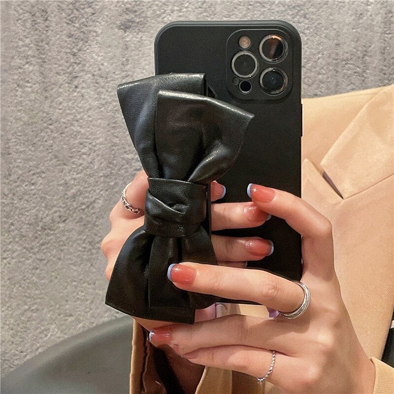 Yickyue INS 3d leather bowknot Wrist strap holder phone case For iphone 12 11 14 14Pro 13 13Pro Max x xr xs 7 8 Plus silicone cover